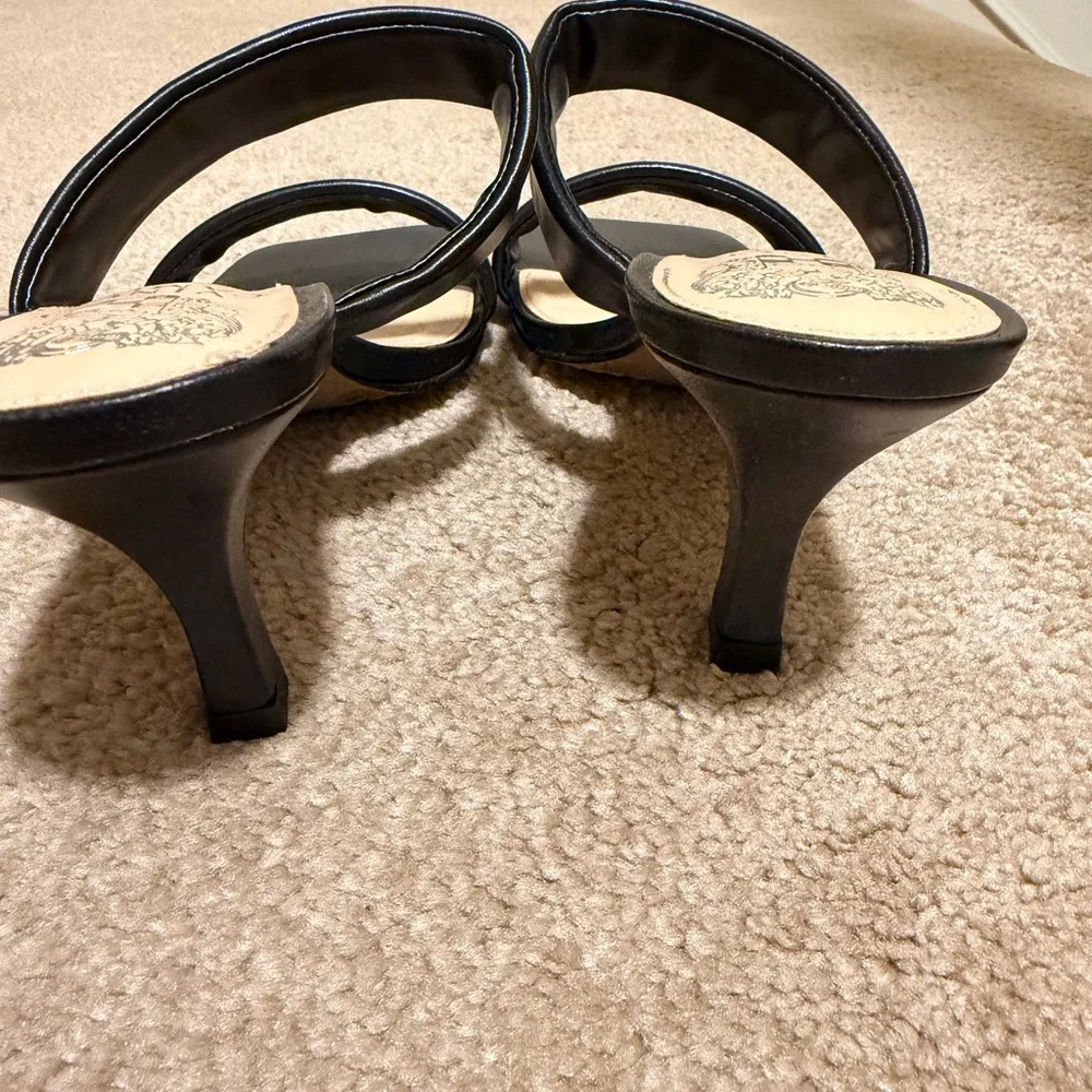 Vince Camuto Black Women's Heel Sandals - Picture 10 of 13